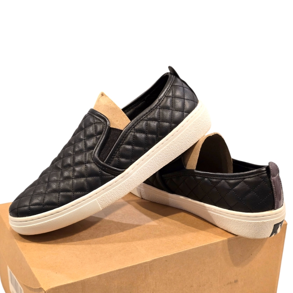 Skechers Ecentrcq Faux Leather Black Quilted Slip-On Sneakers, Size 10